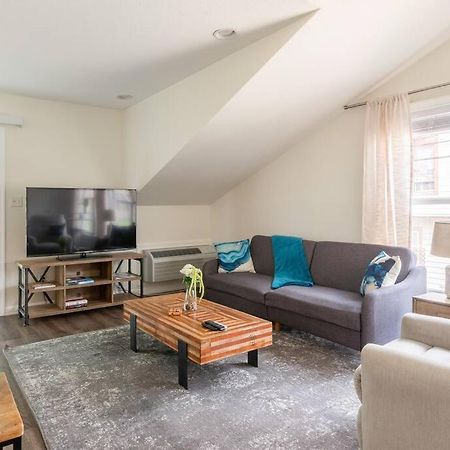 Studio Suite 5 Minutes To Downtown Indianapolis Exteriör bild